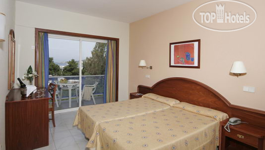 New photos from tourists AzuLine Hotel Bergantin 3*