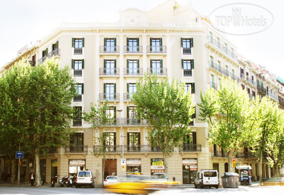 Hotel photo MH Apartments Suites 4*