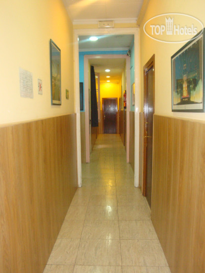 Hotelier's photos Hostal Eden 2*