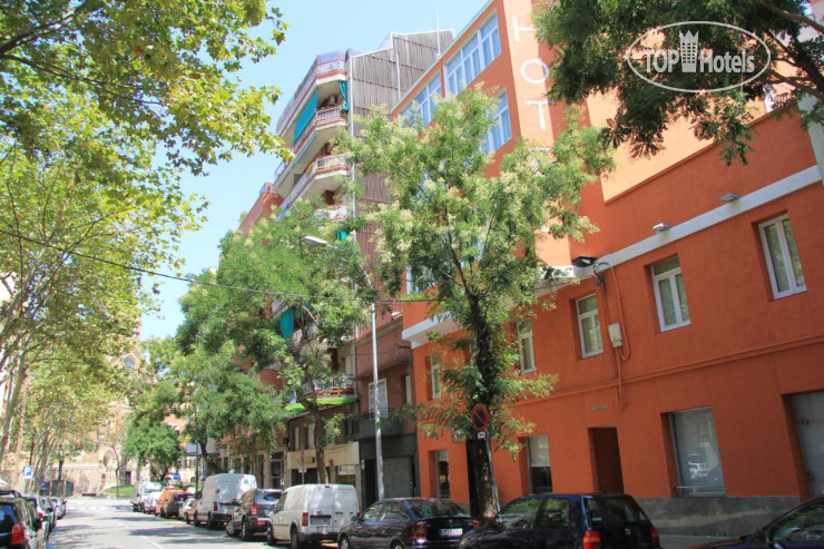 Hotel photo H TOP Barcelona City 2*