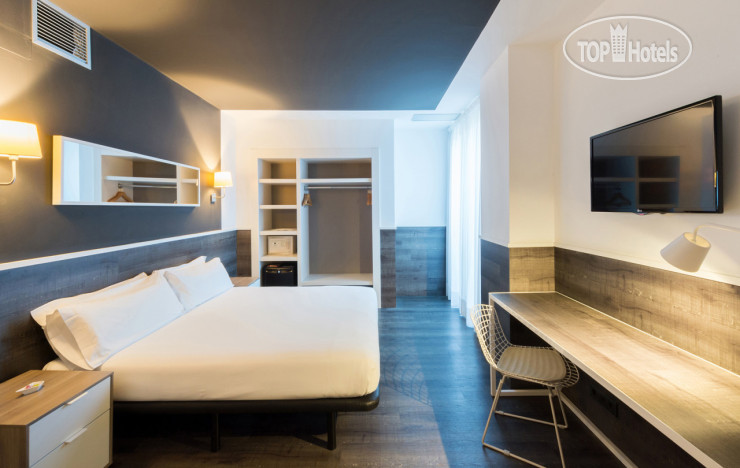 Hotel photo Paral.Lel 2*