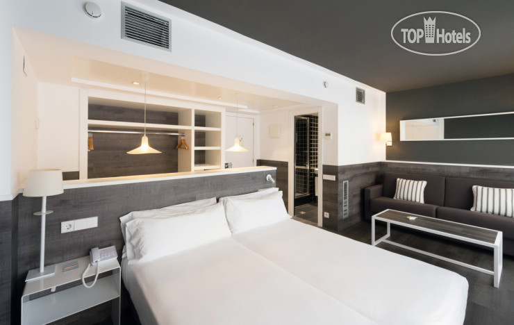 Hotel photo Paral.Lel 2*