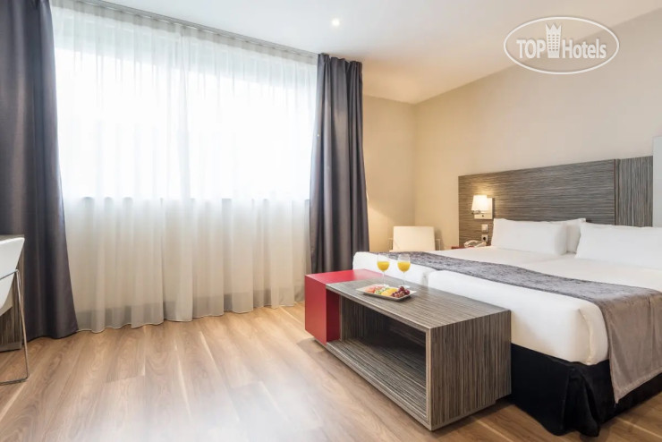 Hotel photo ILUNION Barcelona 4*