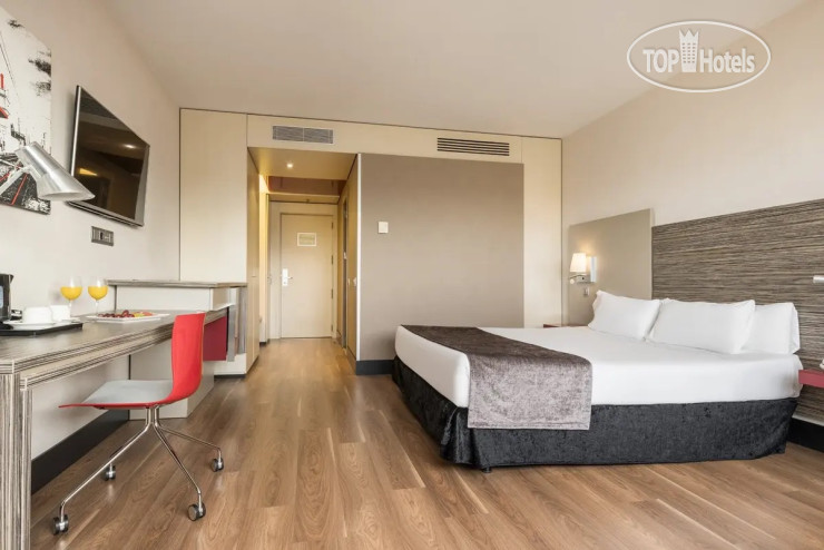 Hotel photo ILUNION Barcelona 4*