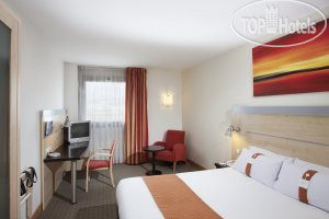 New photos from tourists Holiday Inn Express Barcelona-Molins de Rei 3*