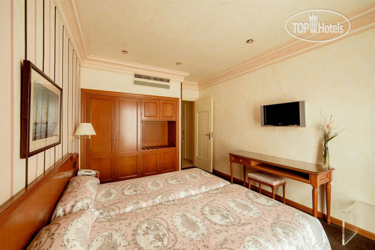 New photos from tourists Colon 4*