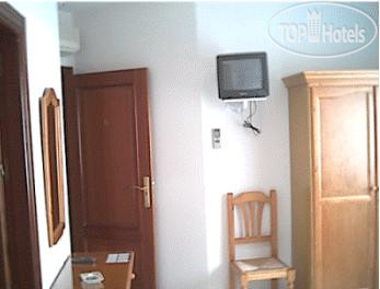 Hotel photo Hostal Camino Real 2*