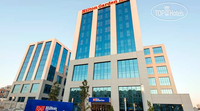Hotelier's photos Hilton Garden Inn Sevilla 4*