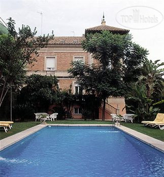 Hotel photo Villa De La Palmera 4*