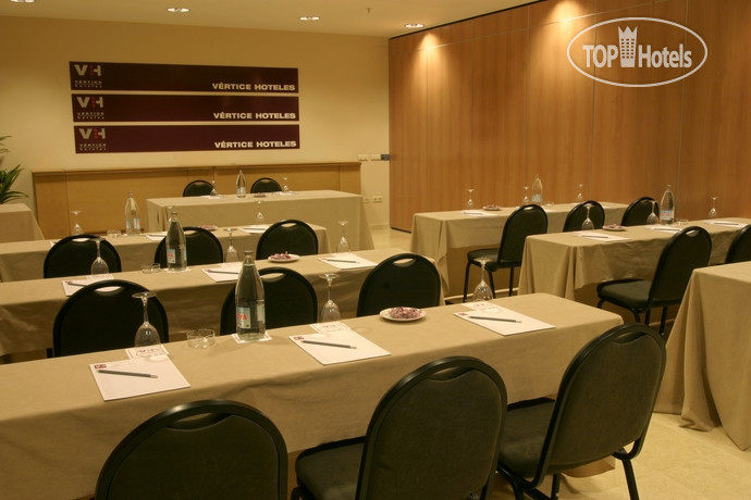 New photos from tourists Vertice Sevilla 4*