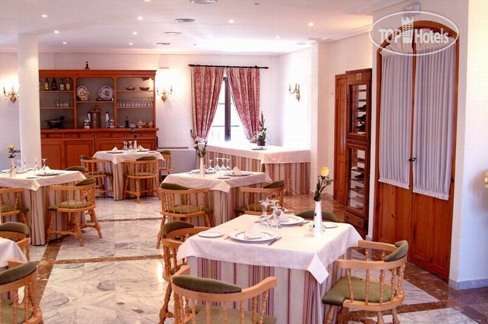 New photos from tourists Abetos del Maestre Escuela 4*