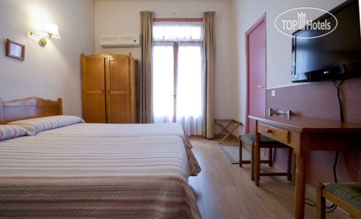 New photos from tourists Hostal Andorra 2*