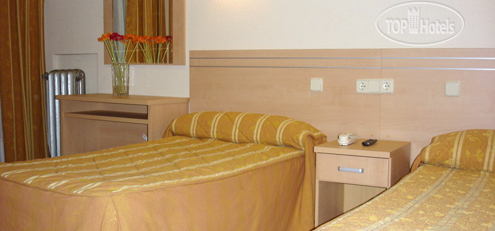 New photos from tourists Hostal Avenida 2*
