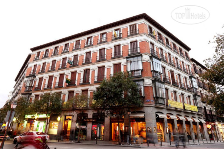 Hotelier's photos Sil & Serranos Hostal 2*