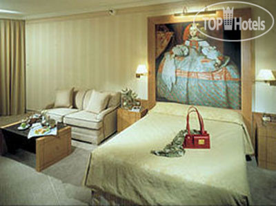 Hotel photo Courtyard Madrid Princesa 4*