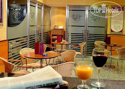 Hotel photo Mercure Madrid Centro 4*