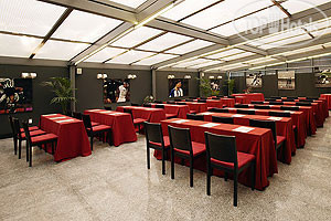 New photos from tourists High Tech Arturo Soria 4*