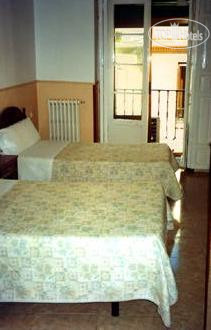 Hotel photo Hostal Lopez 2*