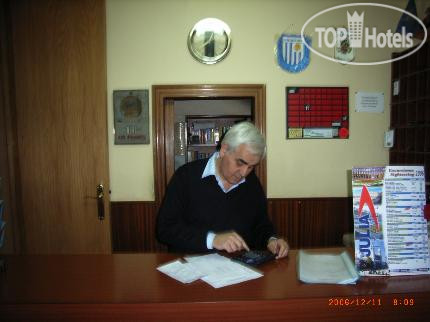 New photos from tourists Hostal Continental 2*