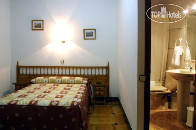 New photos from tourists Hostal Santillan 2*