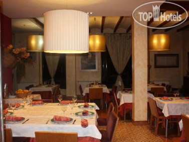New photos from tourists Patilla Ciudad de Requena 3*