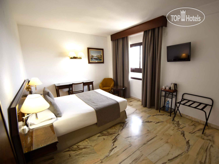 Hotel photo Turia Hotel 4*