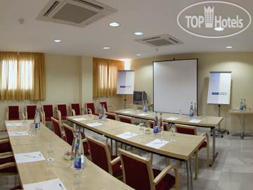 New photos from tourists Ibis Valencia Bonaire 3*