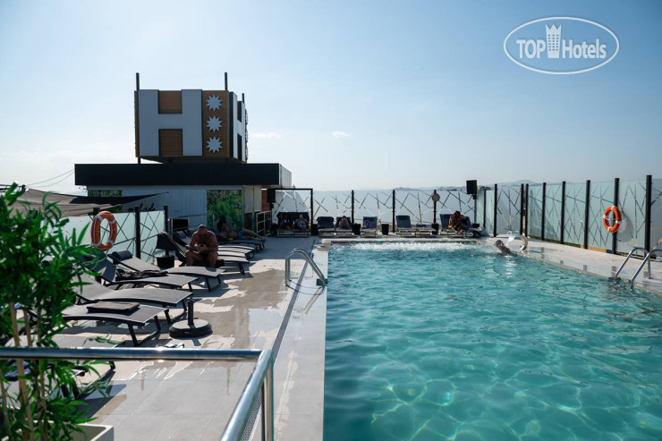 Hotelier's photos Hotel Malaga Nostrum 3*