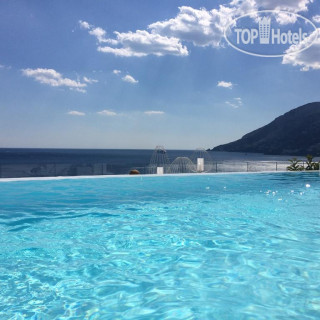 Фото Club Due Torri Hotel Maiori