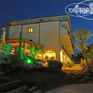 Photos Pietrenere Hotel