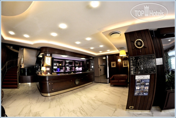 Cristallo Hotel  4*