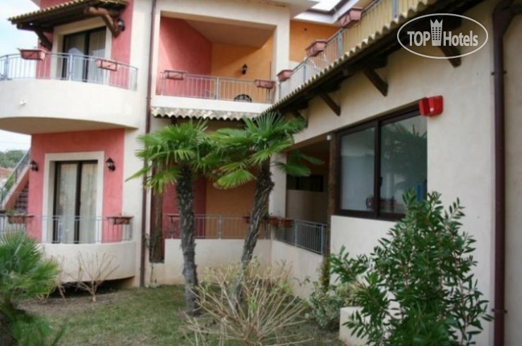 New photos from tourists Borgo del Principe 4*