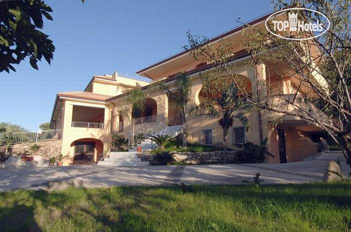 Hotelier's photos Cannamele Resort 4*
