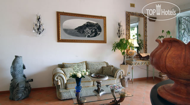 New photos from tourists Royal Prisco hotel Positano 3*