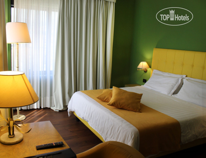 Hotel photo De La Ville Hotel  4*