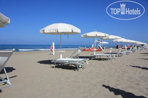 New photos from tourists Pace hotel Paestum 3*