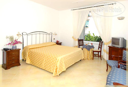 New photos from tourists L'Antico Convitto 4*