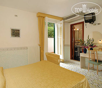 New photos from tourists Amalfi 3*