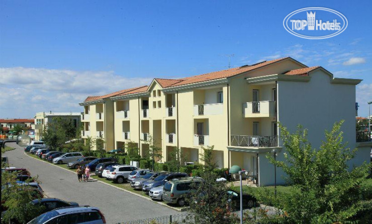 Фото Villaggio Altanea Robinia