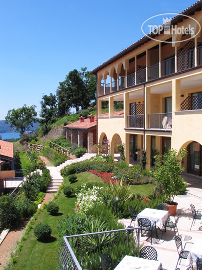 Hotelier's photos Domina Borgo degli Ulivi 4*