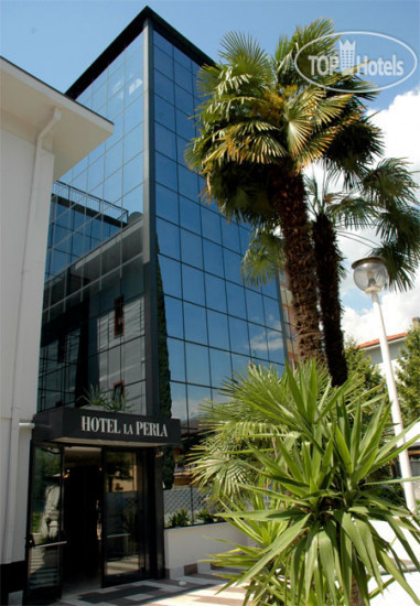 New photos from tourists La Perla 3*