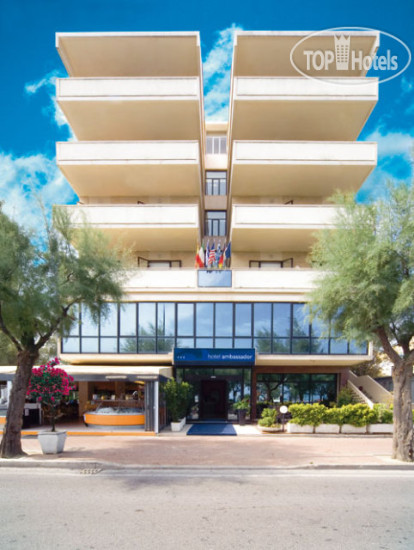 Фото Ambassador Hotel