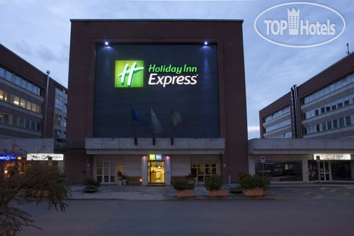 Photos Holiday Inn Express Foligno