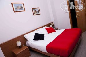 New photos from tourists Accademia 3*