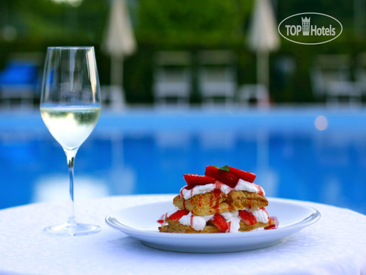 New photos from tourists UNA Hotel Forte dei Marmi 4*