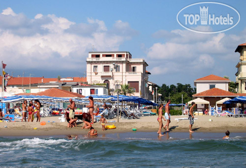 Hotelier's photos Villa Tina Hotel Viareggio 3*