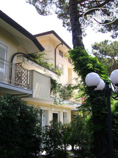 Hotelier's photos Hotel Logos 4*