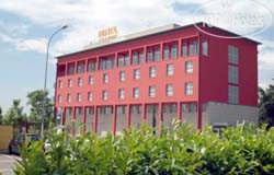 Hotel photo Charme 4*