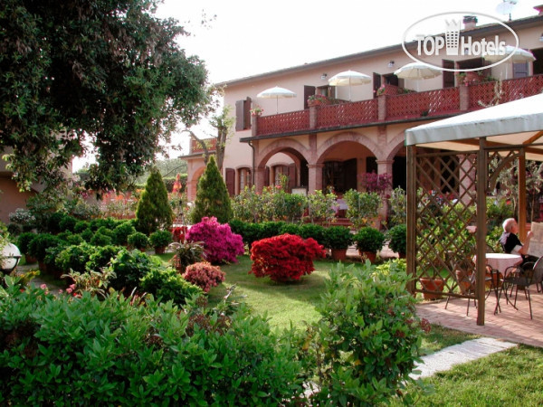 Hotel photo Le Renaie 3*