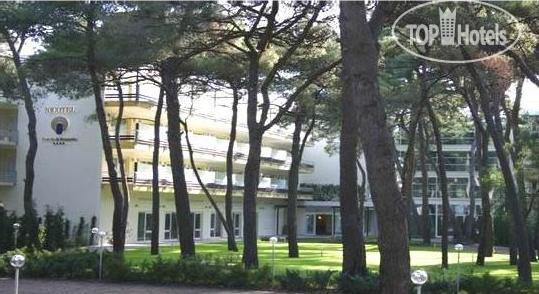 Hotel photo Nicotel Pineto 4*